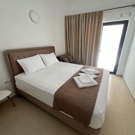 Sun'S Suites Asprovalta Exterior photo