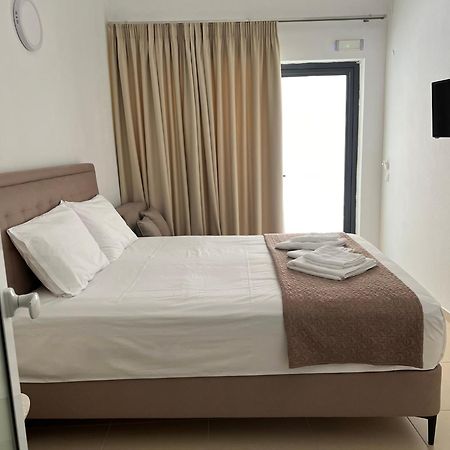 Sun'S Suites Asprovalta Exterior photo