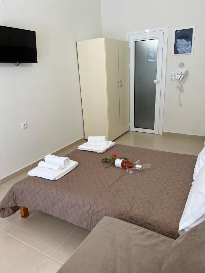Sun'S Suites Asprovalta Exterior photo