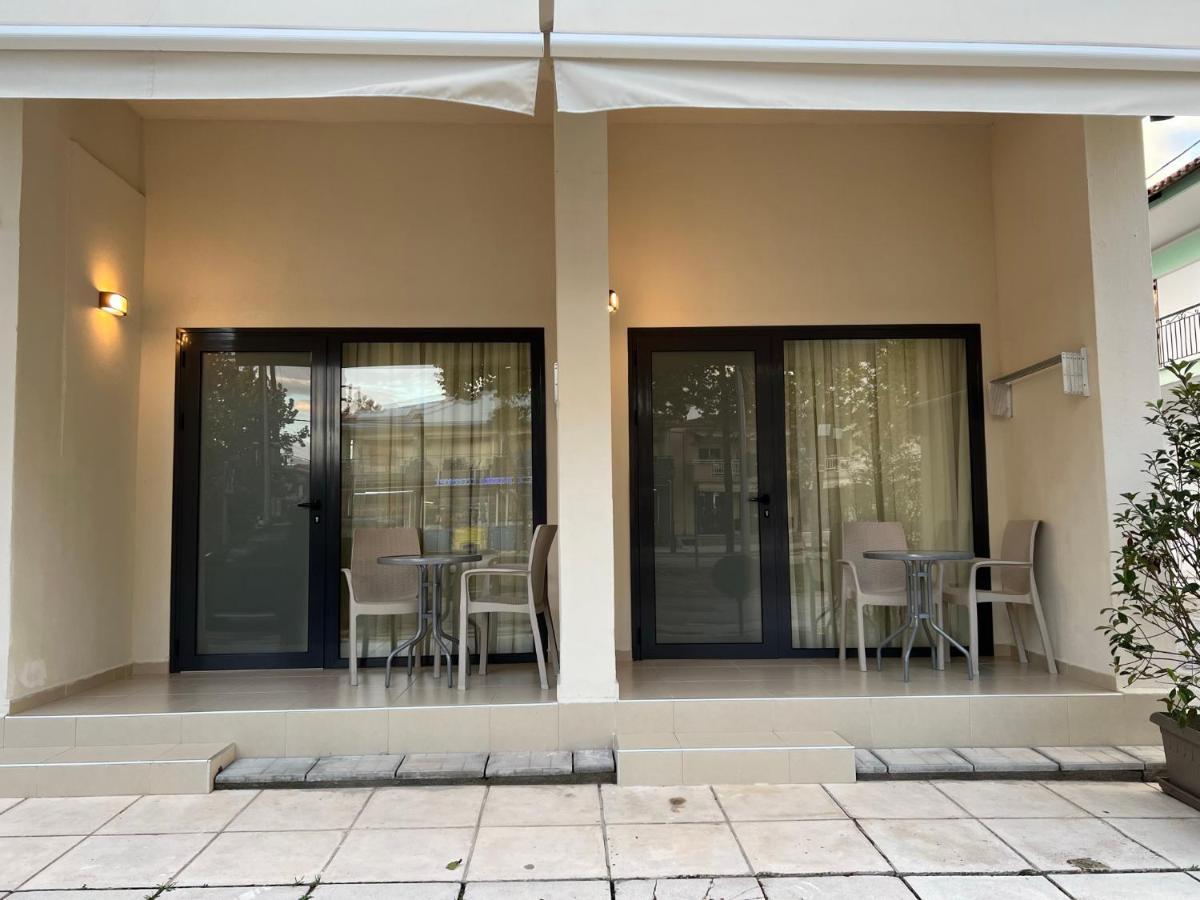 Sun'S Suites Asprovalta Exterior photo