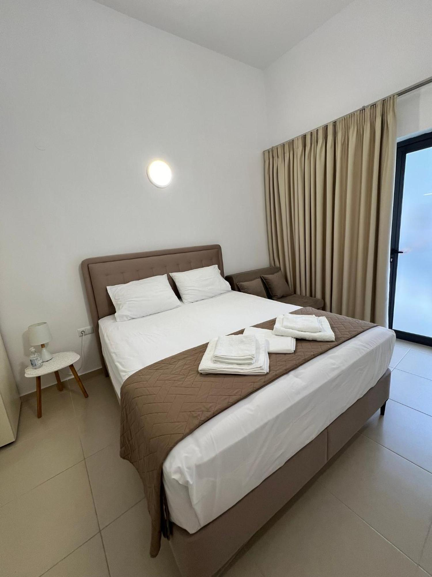 Sun'S Suites Asprovalta Exterior photo